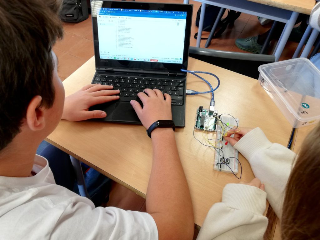tecnologia i digitalització a l'eso 04